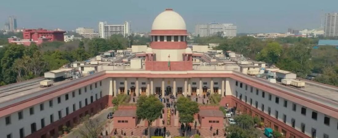 SC refuses contempt proceedings against litigant who verbally abused CJI, threw papers in courtroom