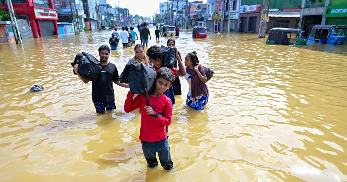 A new book shows how stories help readers comprehend climate crises and prepare for the unimaginable
