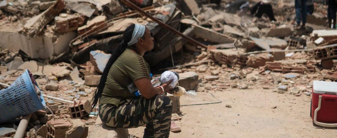 Venezuela quake toll nears 2,000