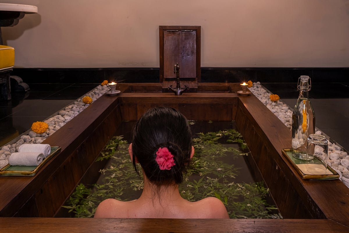 Everyone’s Ditching Regular Vacations For This ‘Glowcation’ Trend
